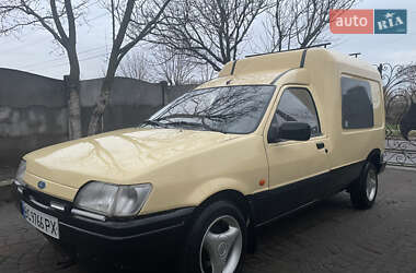 Минивэн Ford Courier 1995 в Сокале