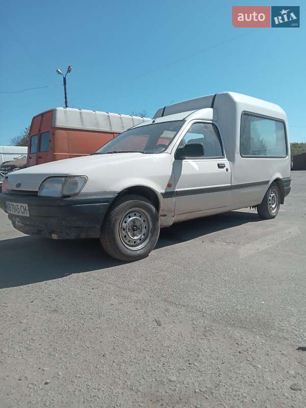 Мінівен Ford Courier 1994 в Погребище