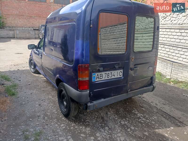 Вантажний фургон Ford Courier 1999 в Вінниці