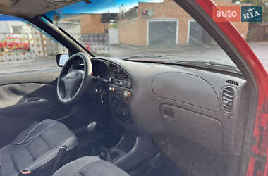Вантажний фургон Ford Courier 2001 в 