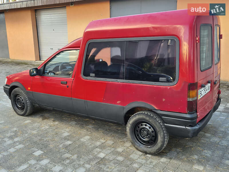 Минивэн Ford Courier 1995 в Славуте