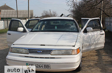  Ford Crown Victoria 1995 в Черновцах