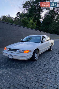 Седан Ford Crown Victoria 1995 в Києві
