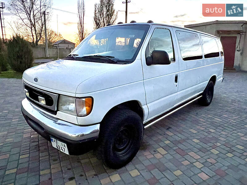 Мінівен Ford E-350 1997 в Овідіополі