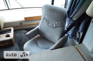 Минивэн Ford E-series 1997 в 