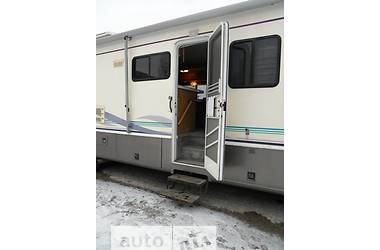 Минивэн Ford E-series 1997 в 