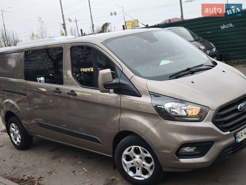 Минивэн Ford E-Transit Custom 2023 в Киеве фото 9 Минивэн Ford E-Transit Custom 2023 в Киеве