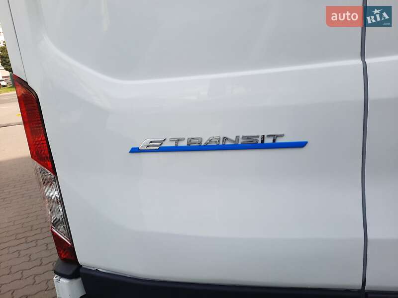 Грузовой фургон Ford E-Transit 2024 в Хмельницком