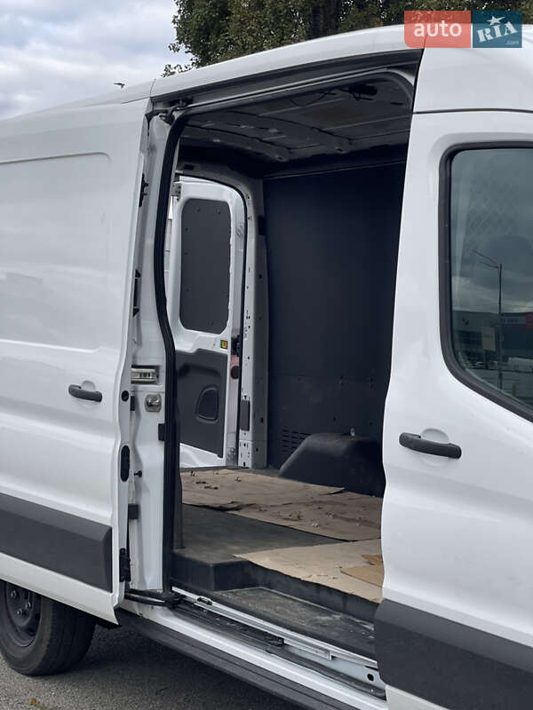 Микроавтобус грузовой (до 3,5т) Ford E-Transit 2022 в Киеве
