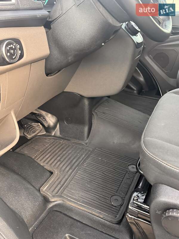 Грузовой фургон Ford E-Transit 2023 в Луцке