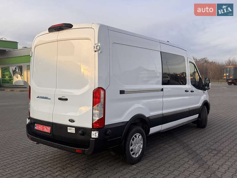 Грузовой фургон Ford E-Transit 2023 в Луцке