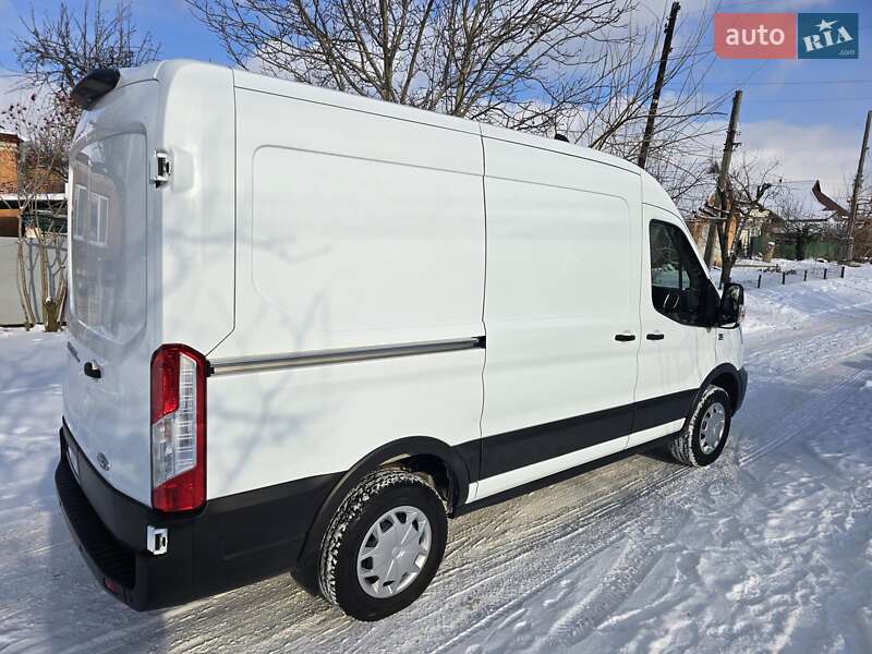 Грузовой фургон Ford E-Transit 2023 в Виннице