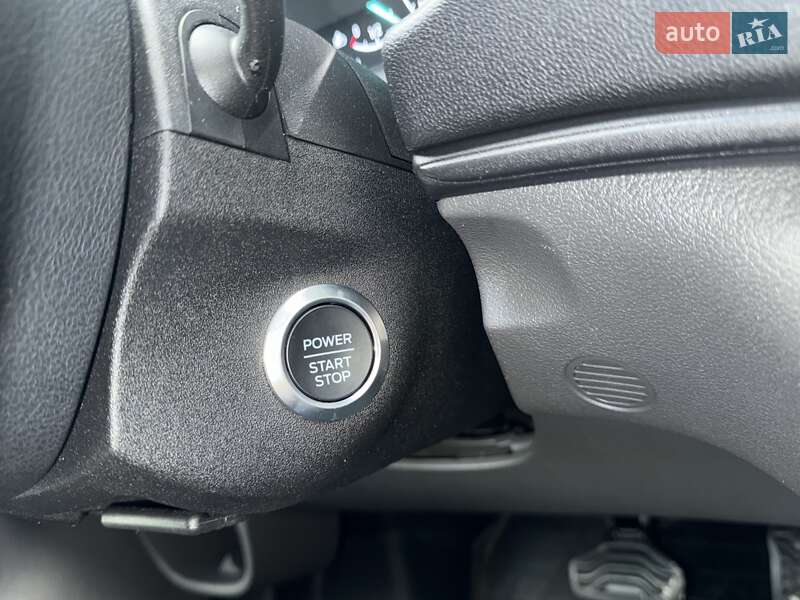 Грузовой фургон Ford E-Transit 2022 в Виннице