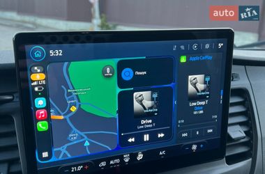 Вантажний фургон Ford E-Transit 2022 в Львові