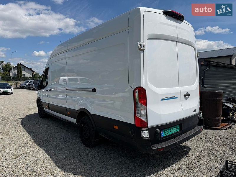 Вантажний фургон Ford E-Transit 2022 в Києві