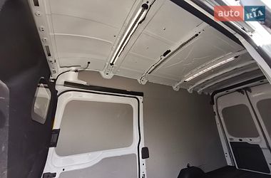 Вантажний фургон Ford E-Transit 2022 в Києві
