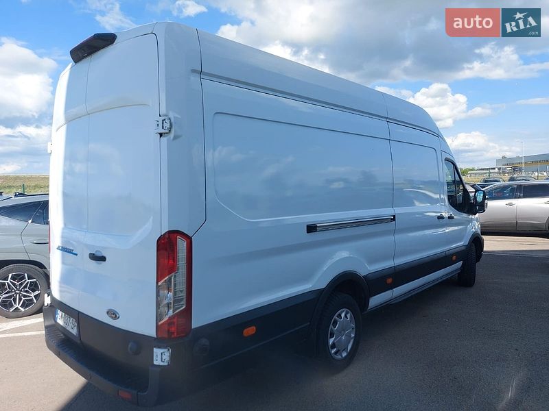Грузовой фургон Ford E-Transit 2023 в Виннице