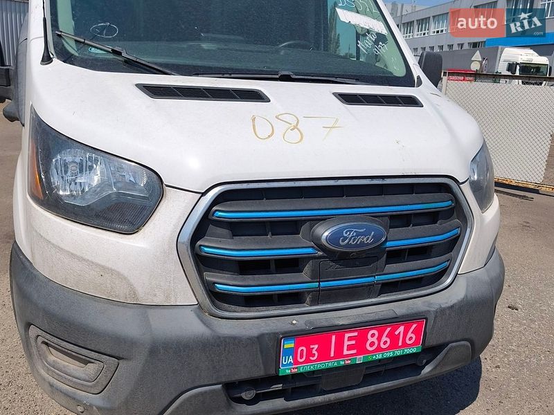 Ford E-Transit 2023