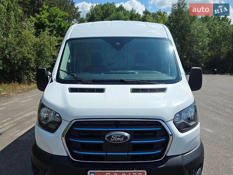 Грузовой фургон Ford E-Transit 2022 в Ковеле
