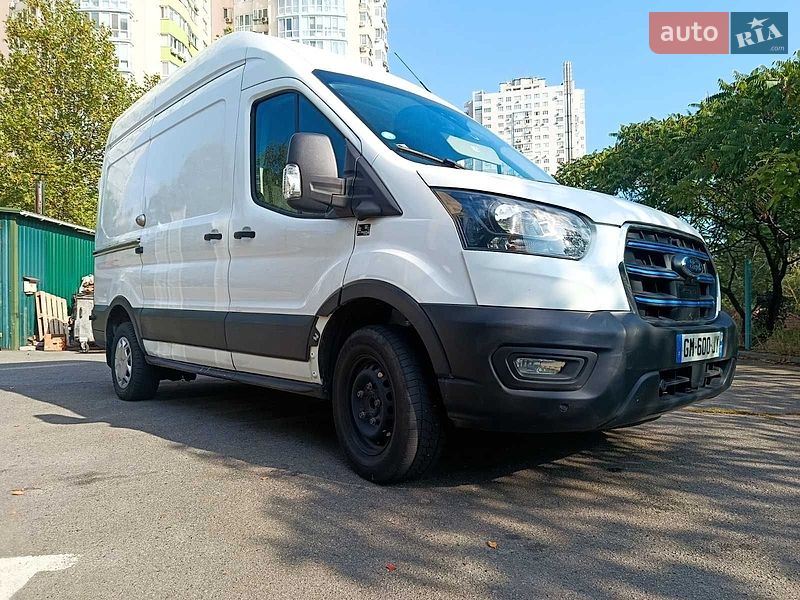 Ford E-Transit 2022