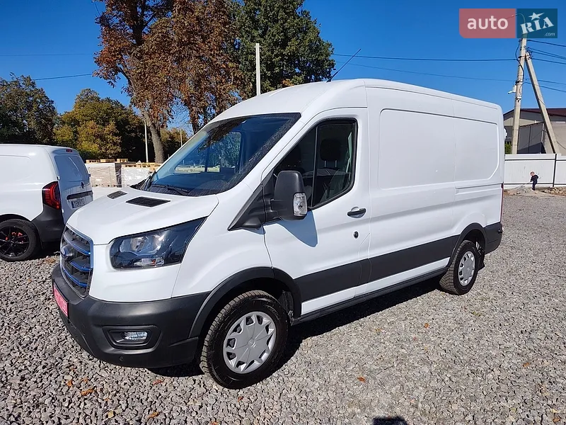 Ford E-Transit 2023