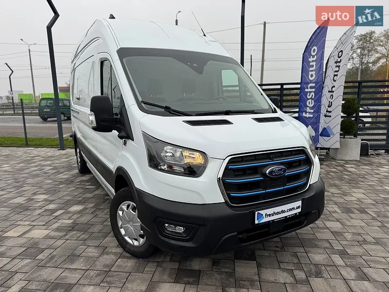 Ford E-Transit 2023
