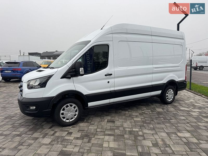 Грузовой фургон Ford E-Transit 2023 в Ровно