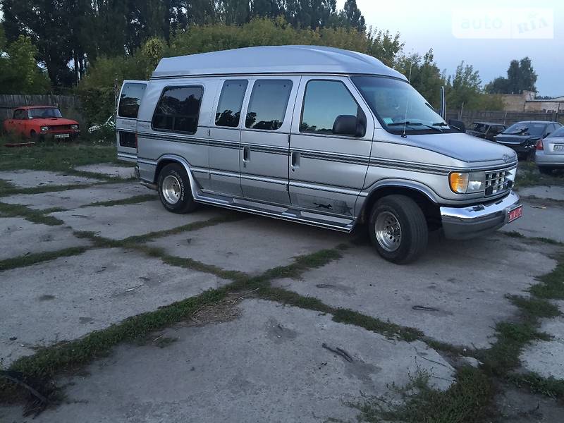 Минивэн Ford Econoline 1992 в Василькове фото 21 Минивэн Ford Econoline 1992 в Василькове