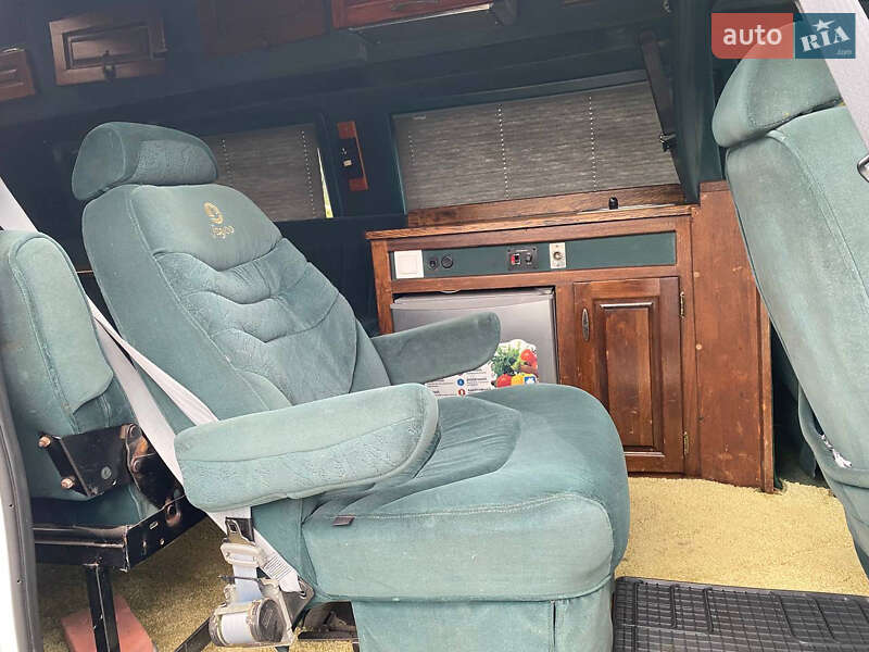 Мінівен Ford Econoline 1996 в Житомирі