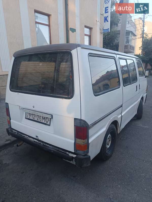Минивэн Ford Econovan 1988 в Черновцах
