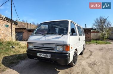 Минивэн Ford Econovan 1990 в Нововолынске