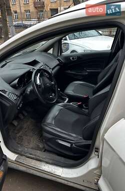 Внедорожник / Кроссовер Ford EcoSport 2015 в 