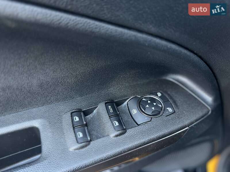 Внедорожник / Кроссовер Ford EcoSport 2020 в Черновцах
