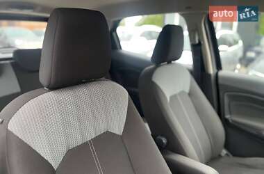 Внедорожник / Кроссовер Ford EcoSport 2015 в 