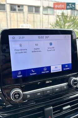 Позашляховик / Кросовер Ford EcoSport 2020 в 