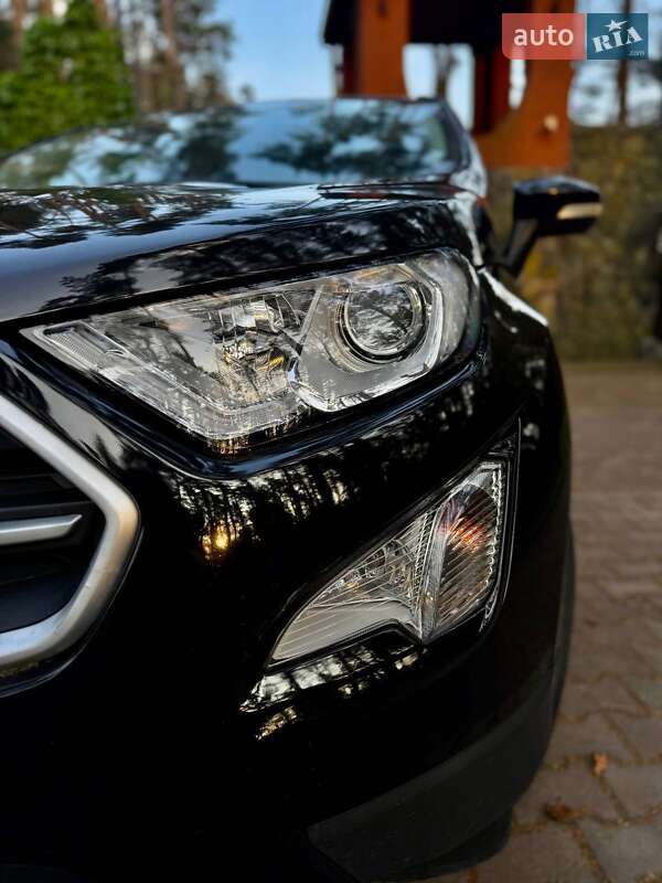 Внедорожник / Кроссовер Ford EcoSport 2018 в Новояворовске