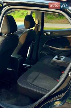 Позашляховик / Кросовер Ford EcoSport 2018 в 