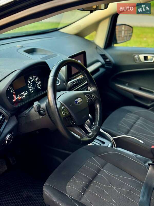 Внедорожник / Кроссовер Ford EcoSport 2018 в Новояворовске