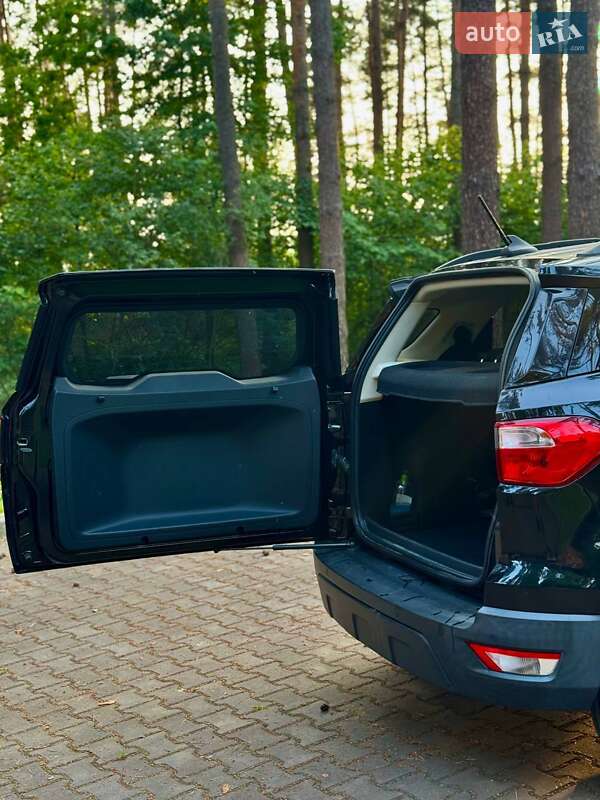 Внедорожник / Кроссовер Ford EcoSport 2018 в Новояворовске