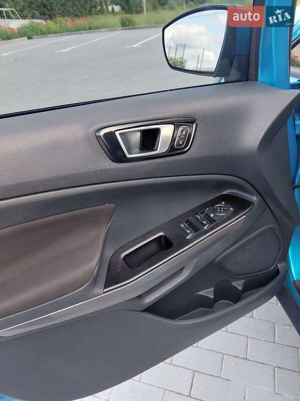 Внедорожник / Кроссовер Ford EcoSport 2018 в Тернополе