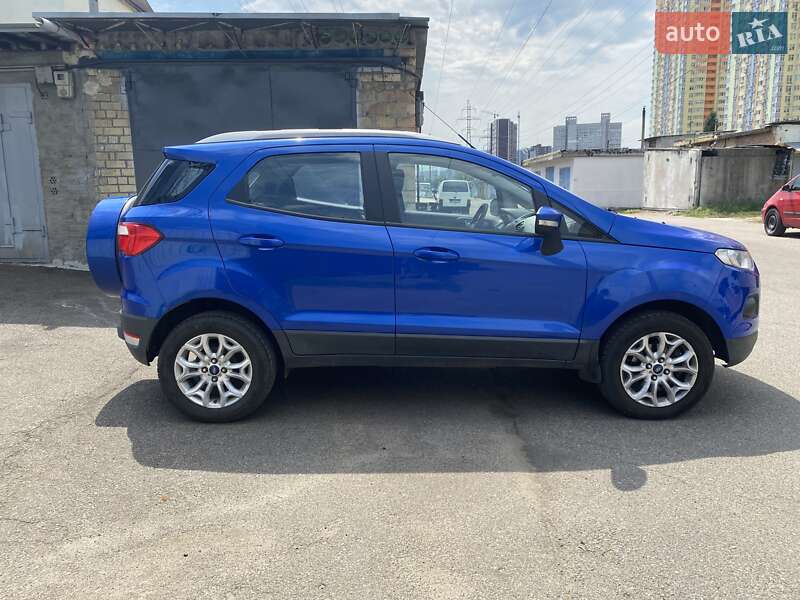 Внедорожник / Кроссовер Ford EcoSport 2015 в Киеве