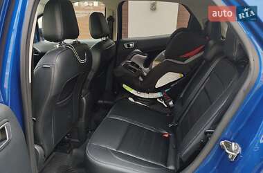 Позашляховик / Кросовер Ford EcoSport 2017 в 