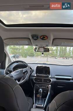 Внедорожник / Кроссовер Ford EcoSport 2018 в 