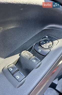 Внедорожник / Кроссовер Ford EcoSport 2018 в 