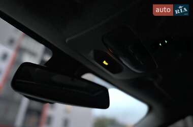 Внедорожник / Кроссовер Ford EcoSport 2018 в 