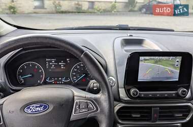 Позашляховик / Кросовер Ford EcoSport 2018 в 