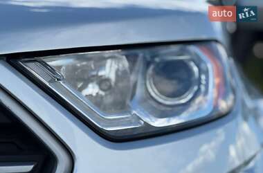 Позашляховик / Кросовер Ford EcoSport 2019 в 