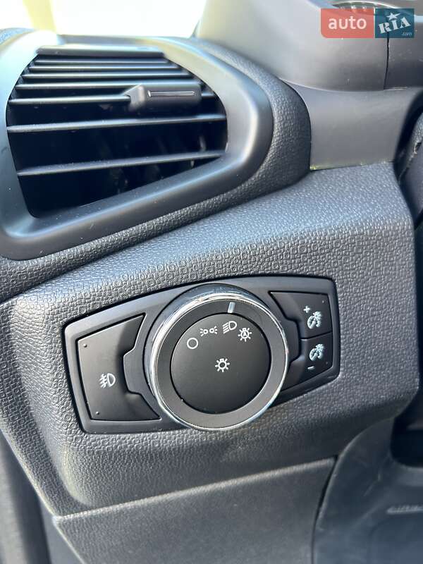 Внедорожник / Кроссовер Ford EcoSport 2018 в Сумах