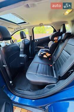 Позашляховик / Кросовер Ford EcoSport 2017 в 