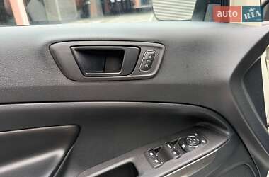 Позашляховик / Кросовер Ford EcoSport 2020 в 